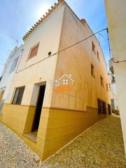 Edificio in Vélez - Rubio. Edificio en venta en vélezrubio, 5 dormitorios.