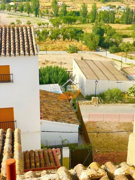 Foto ffd0ce4f-7d9d-4de9-b5de-b57c92eab08d. Casa adossada a Vélez - Rubio