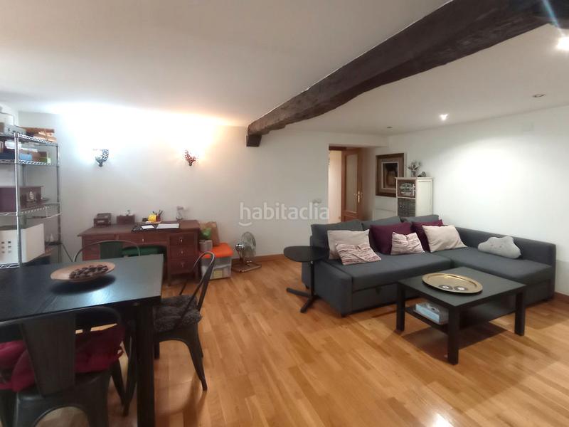 Foto 5f53f97c-a15c-4427-a407-5480cf6c0d40. Flat with heating in Casco Viejo Vitoria - Gasteiz