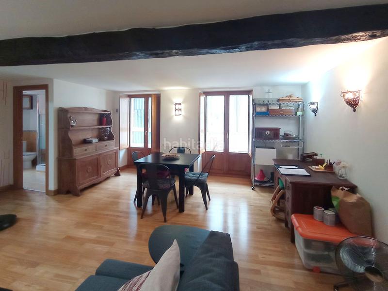 Foto ce44318e-cd60-4173-8003-2029f7aa17e1. Piso en Casco Viejo Vitoria - Gasteiz