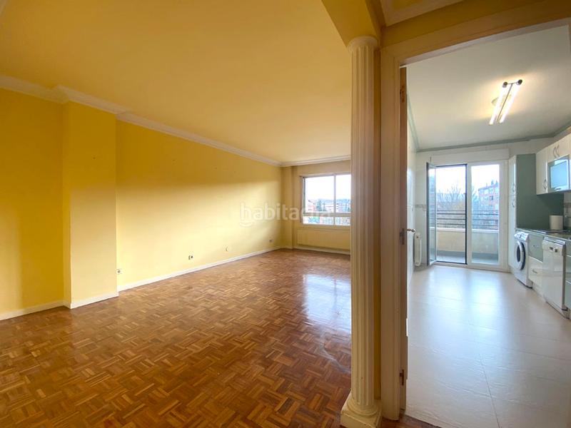 Foto b4359045-82ab-4cbb-a3e6-e9d59716c034. Appartamento con riscaldamento parcheggio in San Martín Vitoria - Gasteiz