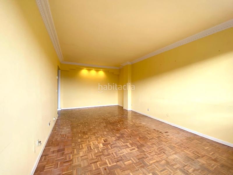 Foto fbec4fce-8578-4b0b-86ab-ff28266306ab. Piso en San Martín Vitoria - Gasteiz