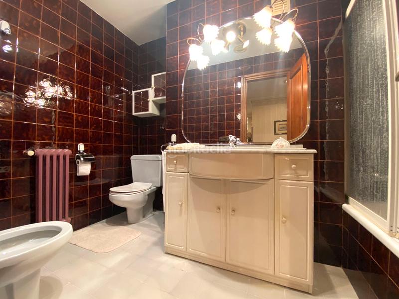 Foto d3257ca4-43bb-406b-9bd9-648b7f481378. Appartamento con riscaldamento parcheggio in Ensanche Vitoria - Gasteiz