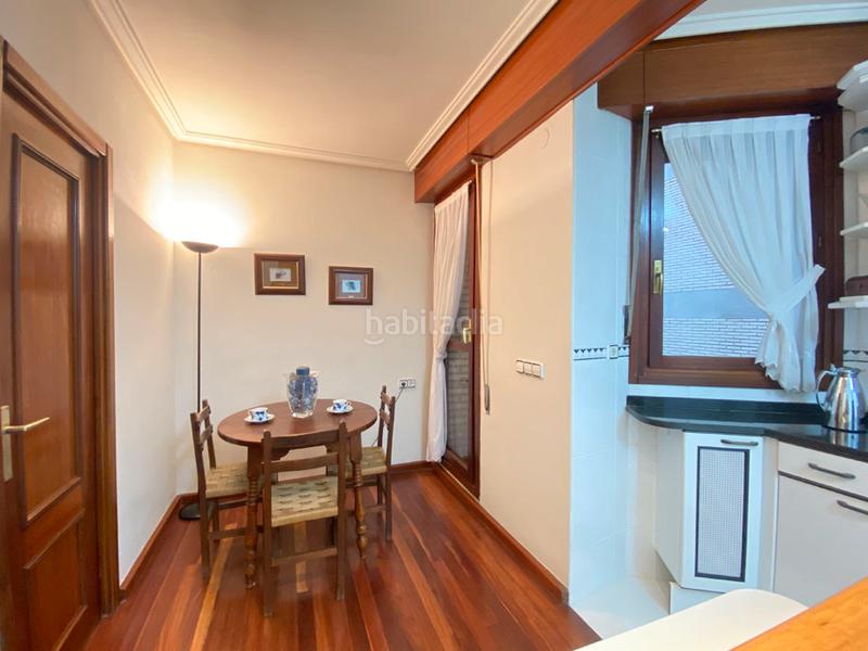Foto 07684138-1f4a-4184-a2df-a913673a9d41. Flat with heating parking in Ensanche Vitoria - Gasteiz