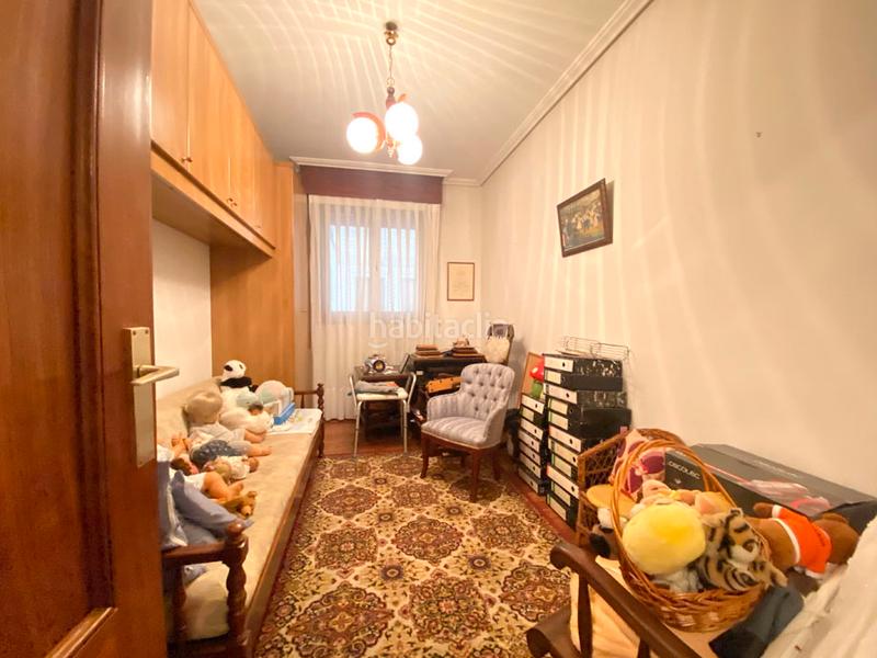Foto b2e91b67-bee4-4399-9350-f7a3e723501b. Flat with heating parking in Ensanche Vitoria - Gasteiz
