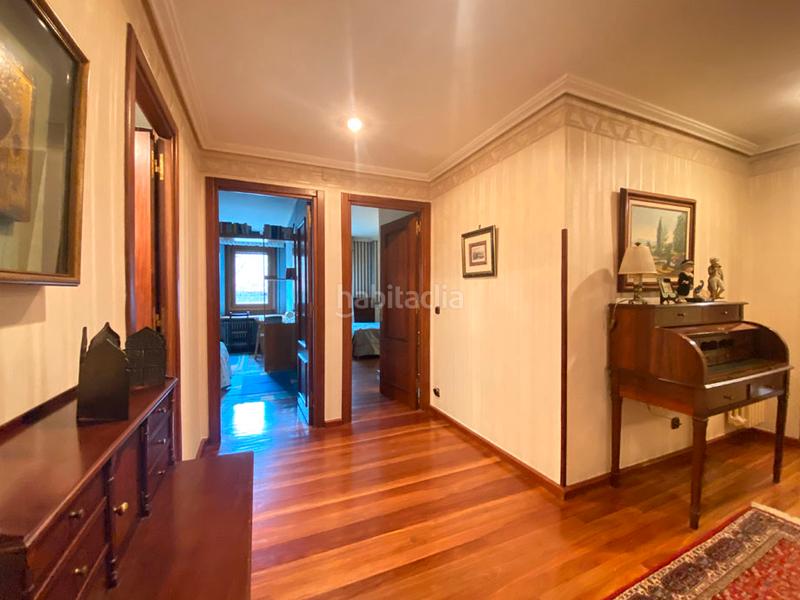 Foto 5ff5f5e4-dbd2-4e32-a69d-7d084edc2285. Piso en Ensanche Vitoria - Gasteiz