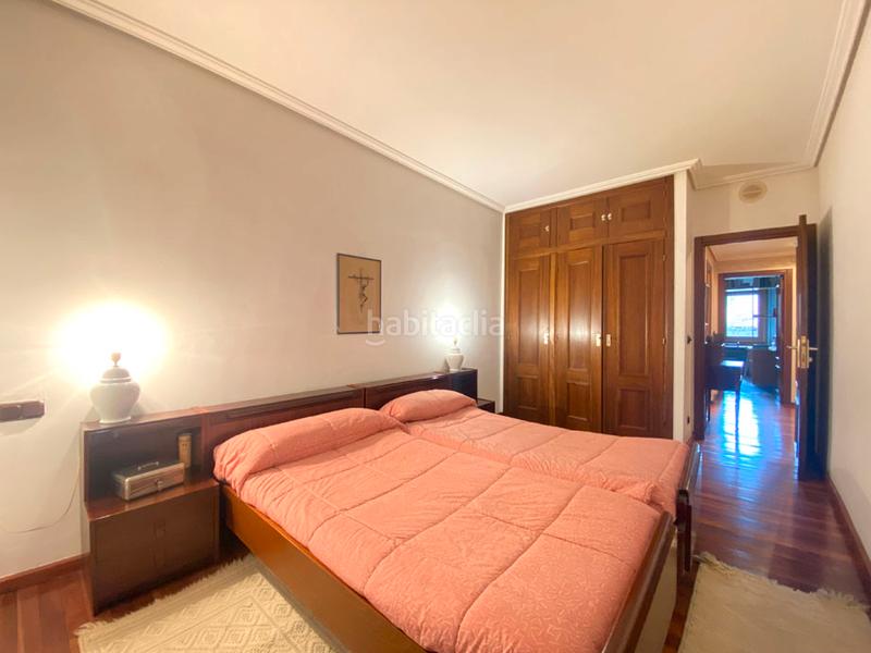 Foto efac4098-5d5b-44ef-860c-a718af7152d2. Piso en Ensanche Vitoria - Gasteiz