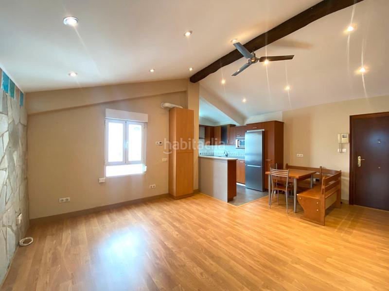 Foto 4cfe0b2d-1402-409d-a94f-eb39cfa9b523. Appartement avec chauffage parking dans Lovaina Vitoria - Gasteiz