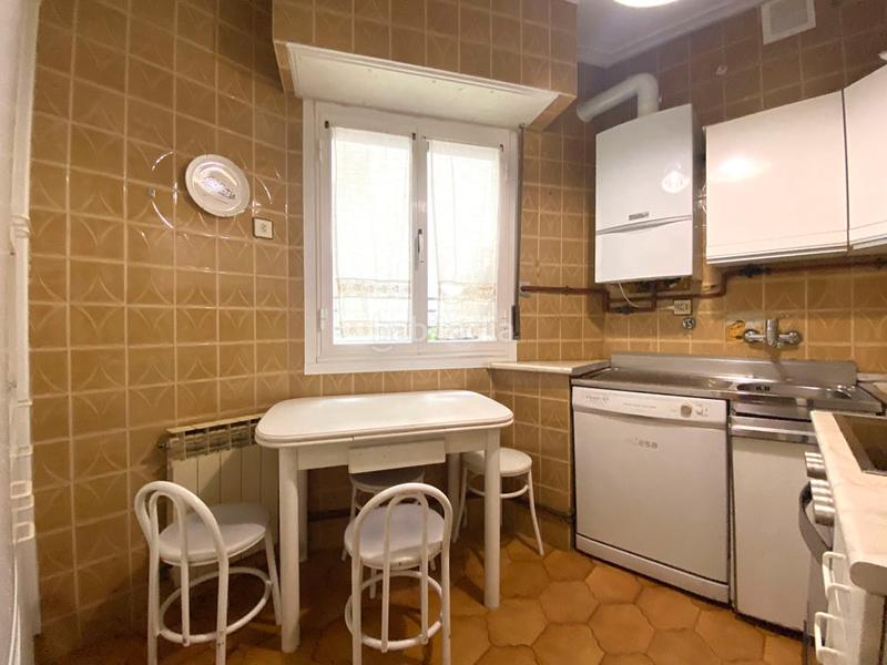 Foto 6aefe321-7e49-40dd-acbb-cb63ea99ba22. Flat with heating parking in Lovaina Vitoria - Gasteiz