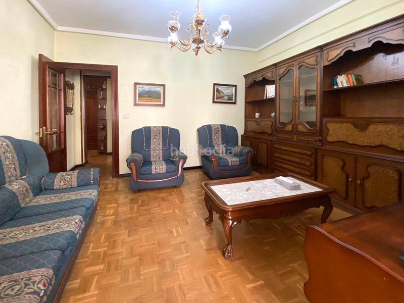 Foto 9b4b9f31-705e-422d-a9db-cea2cb2bf117. Flat with heating parking in Lovaina Vitoria - Gasteiz