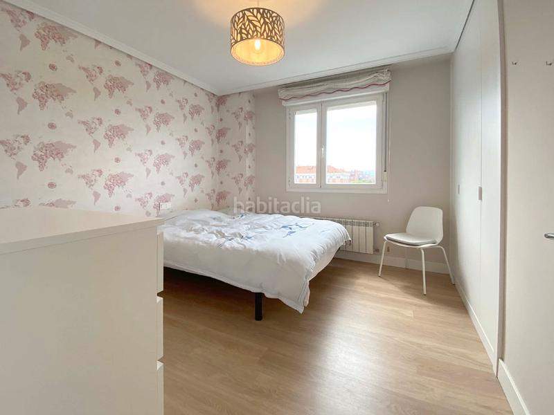 Foto 230f6b92-3ff8-44c5-b2da-4ee880f89903. Appartamento con riscaldamento parcheggio in Lakua-Bizkarra Vitoria - Gasteiz