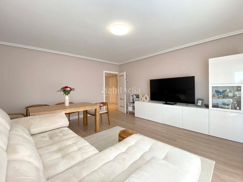 Foto 11160b7c-b9bd-46cd-a95e-8ed10f52c880. Piso en Lakua-Bizkarra Vitoria - Gasteiz