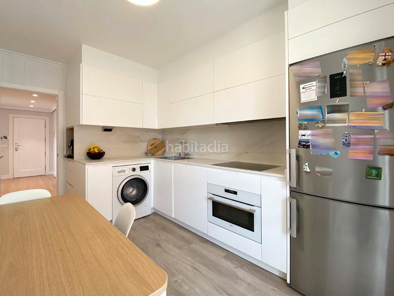 Foto 2b3c19fa-59f3-4bad-8e2d-30ca21e0ba82. Piso en Lakua-Bizkarra Vitoria - Gasteiz