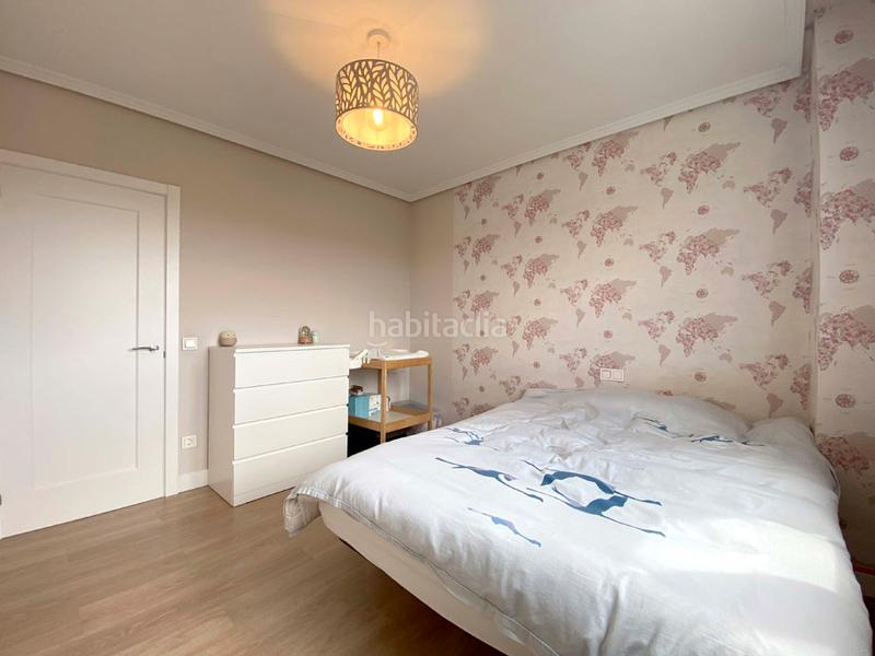 Foto 788a83b7-7fef-4acc-8f18-d412333bb8b8. Piso en Lakua-Bizkarra Vitoria - Gasteiz