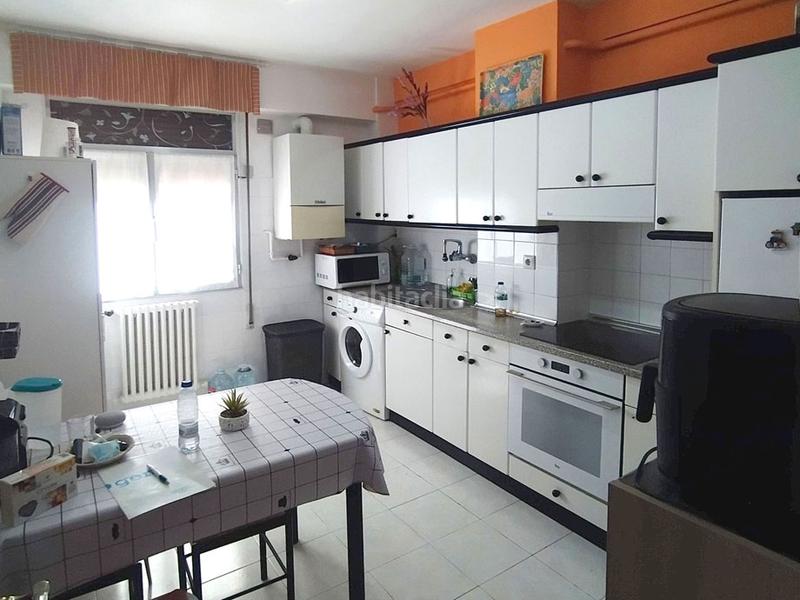 Foto fd20503d-be8e-4287-a9a9-aed8cc49a22d. Piso en El Pilar Vitoria - Gasteiz