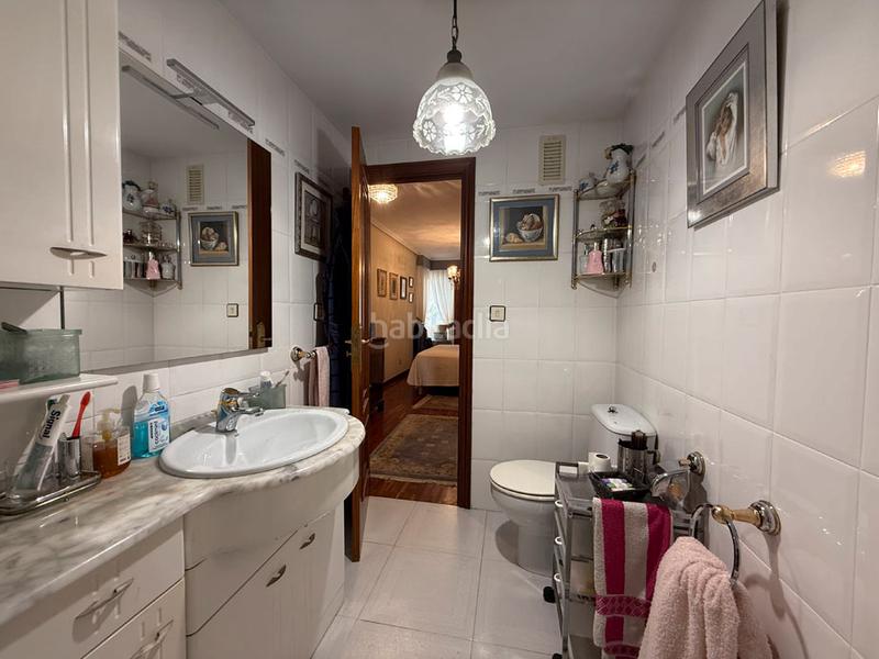 Foto 5dc5e869-fb3a-44eb-9140-3b8e7f336edc. Flat with heating parking in San Martín Vitoria - Gasteiz