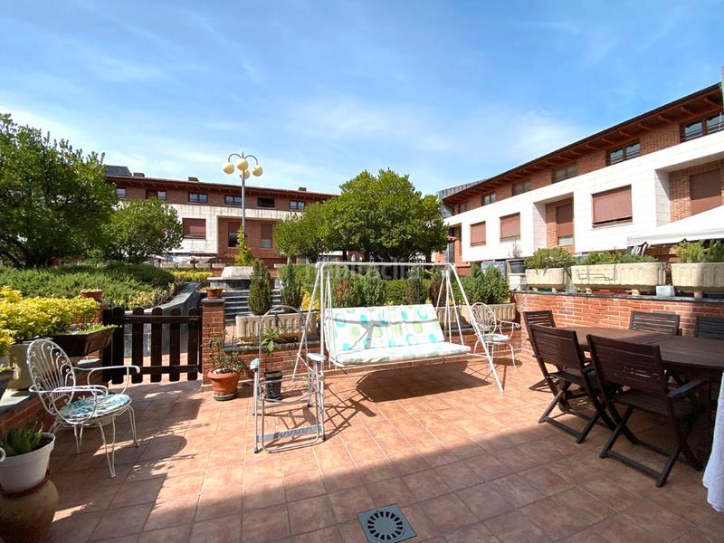 Foto f6c6af22-9902-4a2a-ba19-c21d5a085fc6. House with heating parking in Crucero - Aquende Miranda de Ebro