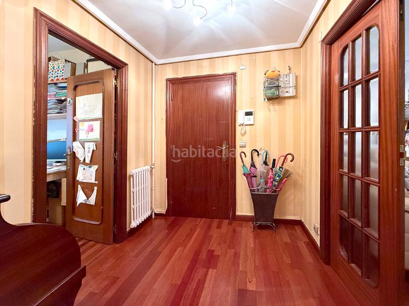 Foto d0b4abfb-fca4-4999-a283-87f41772e624. Pis amb calefacció aparcament a Lovaina Vitoria - Gasteiz