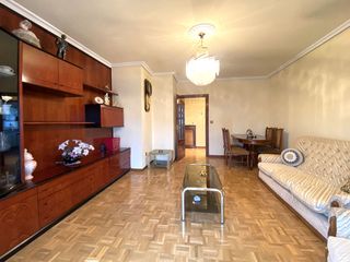 Etagenwohnung in Ariznabarra