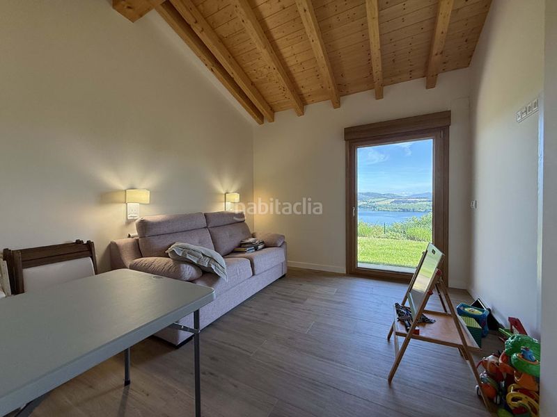 Foto 32d9076d-47a5-457f-9462-602805128914. Casa amb calefacció aparcament a Legutiano