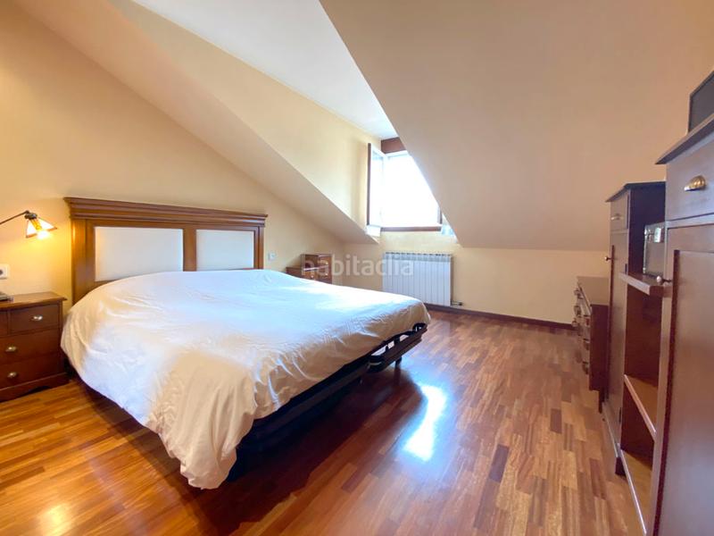 Foto 816d0977-362f-4f4d-a49c-6b587747ae4b. Appartamento con riscaldamento in Ensanche Vitoria - Gasteiz