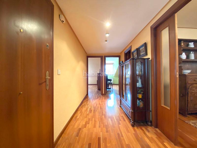 Foto 04c7280e-9556-4d9a-abe2-a1abff44263a. Etagenwohnung mit heizung in Ensanche Vitoria - Gasteiz