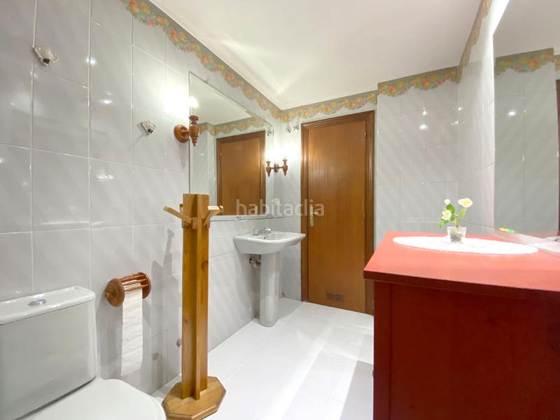 Foto 8d4b2a75-1ea2-46b4-868e-be62ee341d0c. Etagenwohnung mit heizung in Ensanche Vitoria - Gasteiz