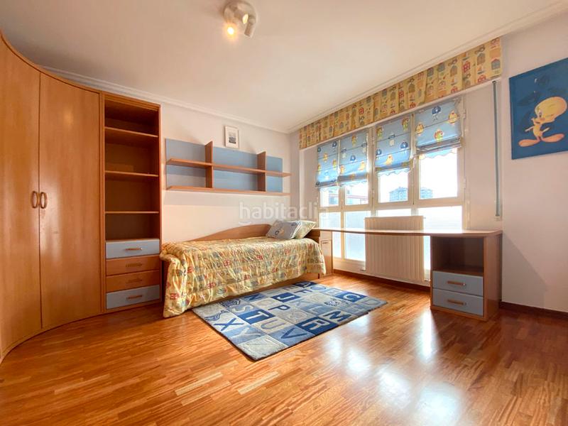 Foto 44a51dfe-3a6e-4a3a-977b-9481585e0145. Appartamento con riscaldamento parcheggio in Sansomendi Vitoria - Gasteiz