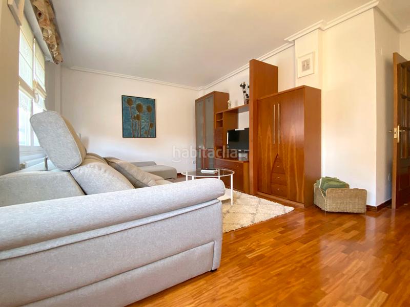 Foto 17bccf25-8085-4385-8cd0-7c8e20b7b697. Appartement avec chauffage parking dans Sansomendi Vitoria - Gasteiz