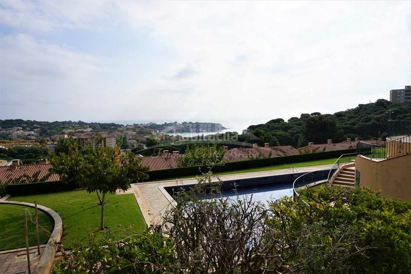 Foto d50b63df-7dd6-4675-a51f-a7f5df91bf7b. Chalet con riscaldamento parcheggio piscina in S´Agaró