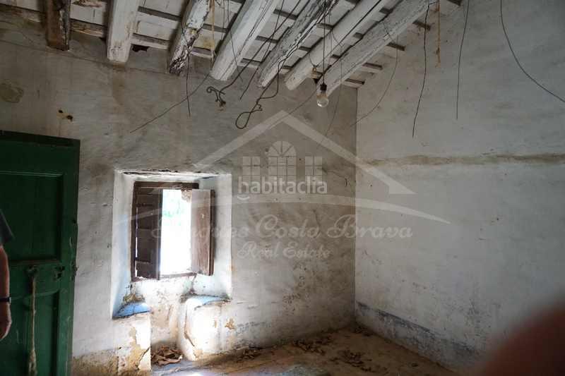 Foto b6b60e78-254f-402f-9595-5cbc6237c5e3. Bauernhof mit heizung parking in Brunyola i Sant Martí Sapresa