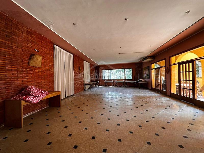 Foto 118e2e27-747a-47c5-84f5-b6384164b4da. Edificio en Darnius