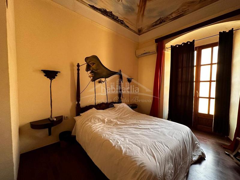 Foto 215a9175-2d4b-4d51-9ad9-34af38aea70b. Edificio en Darnius