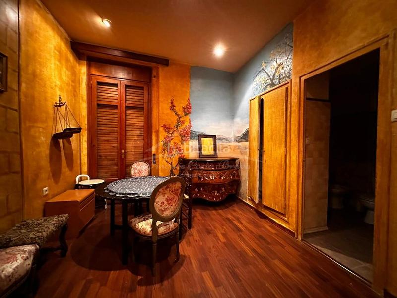 Foto 42c6c1a6-94ae-4273-88e0-b55853263f9f. Edificio en Darnius