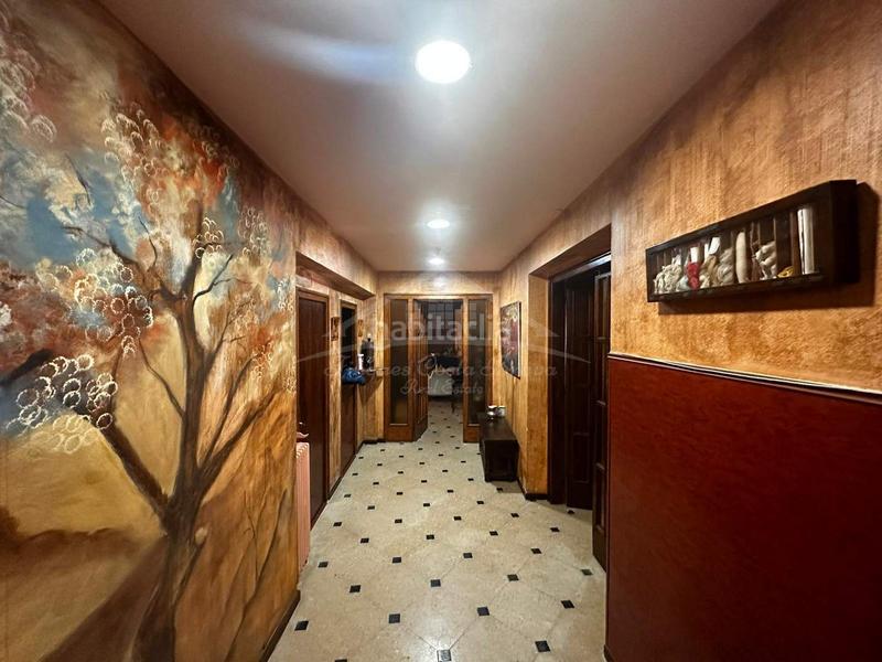 Foto 58715f27-ddd8-4e9a-a9af-1b7f8f910d65. Edificio en Darnius