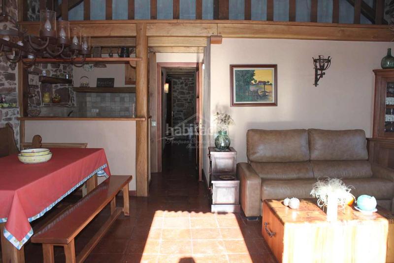 Foto 526b4ad9-378d-440e-936b-0724ccf1db35. Maison avec chauffage dans Laspaúles