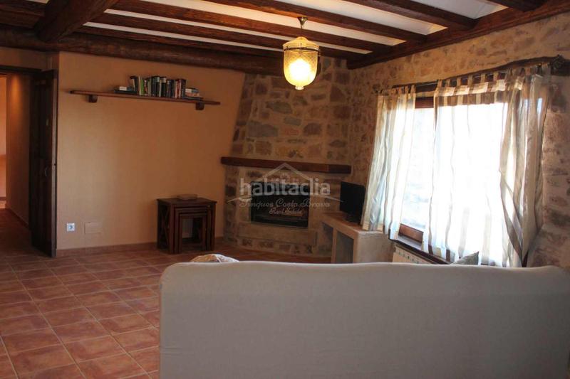 Foto 646a70c2-c8b8-46e6-98ba-25f82b18ccdb. Maison avec chauffage dans Laspaúles