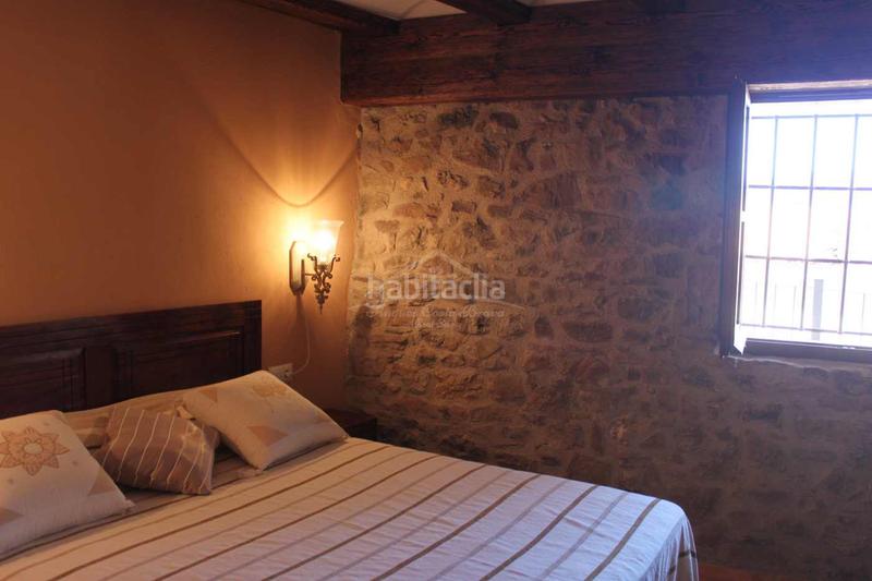 Foto 7c551533-9db7-477f-8068-8ce57c09c7ff. Maison avec chauffage dans Laspaúles