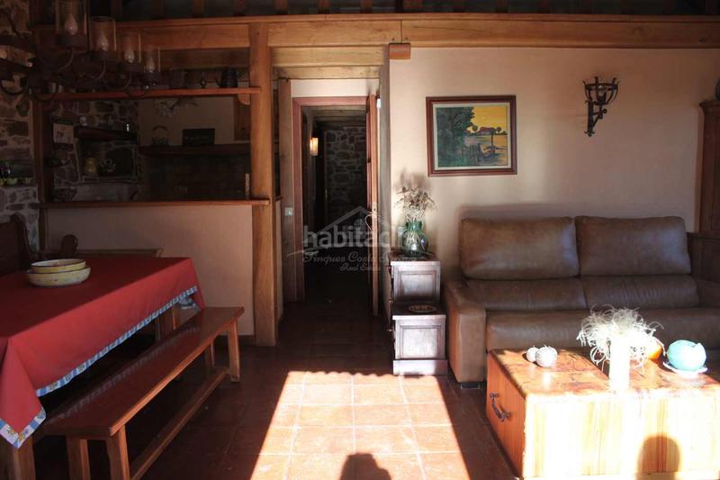 Foto a7911fb8-40b6-4d45-9f8f-a4f036647788. Maison avec chauffage dans Laspaúles