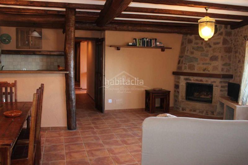 Foto aea1d5bd-2692-43c7-bd4e-99ccc9a17a60. Maison avec chauffage dans Laspaúles
