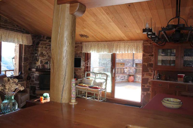 Foto ceb4800f-5c01-4c93-a78f-6116d6de237e. Maison avec chauffage dans Laspaúles