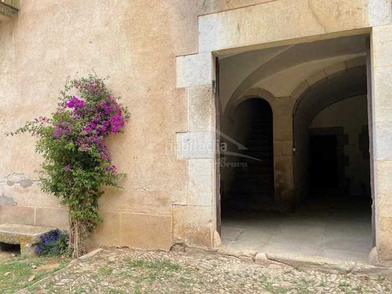 Foto 48d37b16-5d50-487d-be6f-9394911bc602. Mas avec chauffage parking piscine dans Flaçà