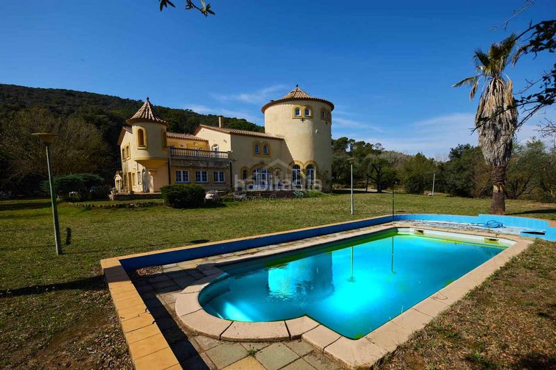 Foto e251cb29-c531-4f92-8545-d2e8b07b21f4. Bauernhof mit heizung parking pool in Celrà