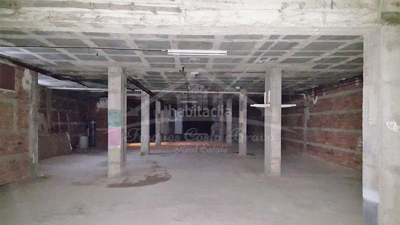 Foto 6b1df347-ac51-4274-8e56-b7a6771b25fe. Local comercial en Vall-llobrega