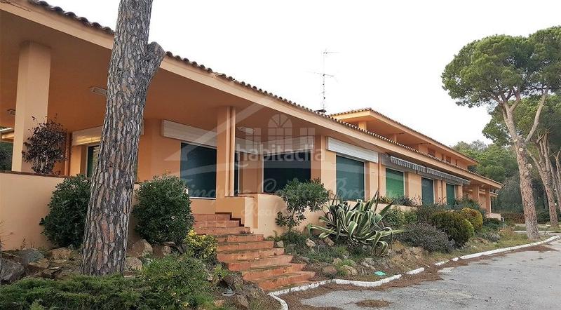 Foto b78fe60b-91a8-47ce-8410-4536d6b5bab7. Local comercial en Vall-llobrega