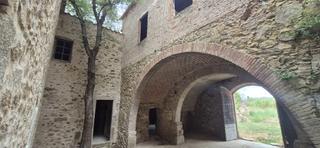Masia a Urbanitzacions del Nord