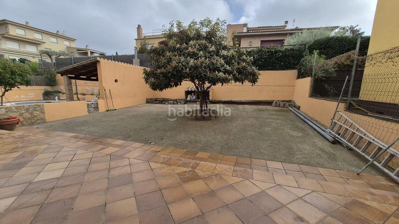 Foto 141573a2-8c59-4b58-a5f0-305fc20eb571. Xalet amb calefacció aparcament a Mont-ras