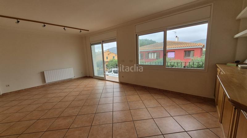 Foto 5e00f169-6116-4807-ba7a-8b9c8cfb358e. Xalet amb calefacció aparcament a Mont-ras