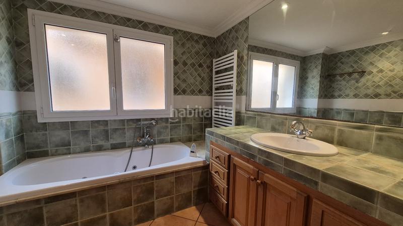 Foto dd0e8dbd-f523-43bb-b5a0-a16f70752674. Xalet amb calefacció aparcament a Mont-ras