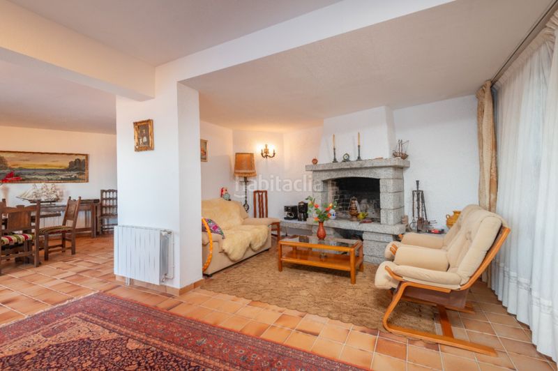 Foto 402cce85-9c27-4010-8ab7-3fc4bd6ae789. Chalet con riscaldamento parcheggio piscina in Tamariu